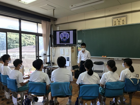 浜松市立冨塚中学校